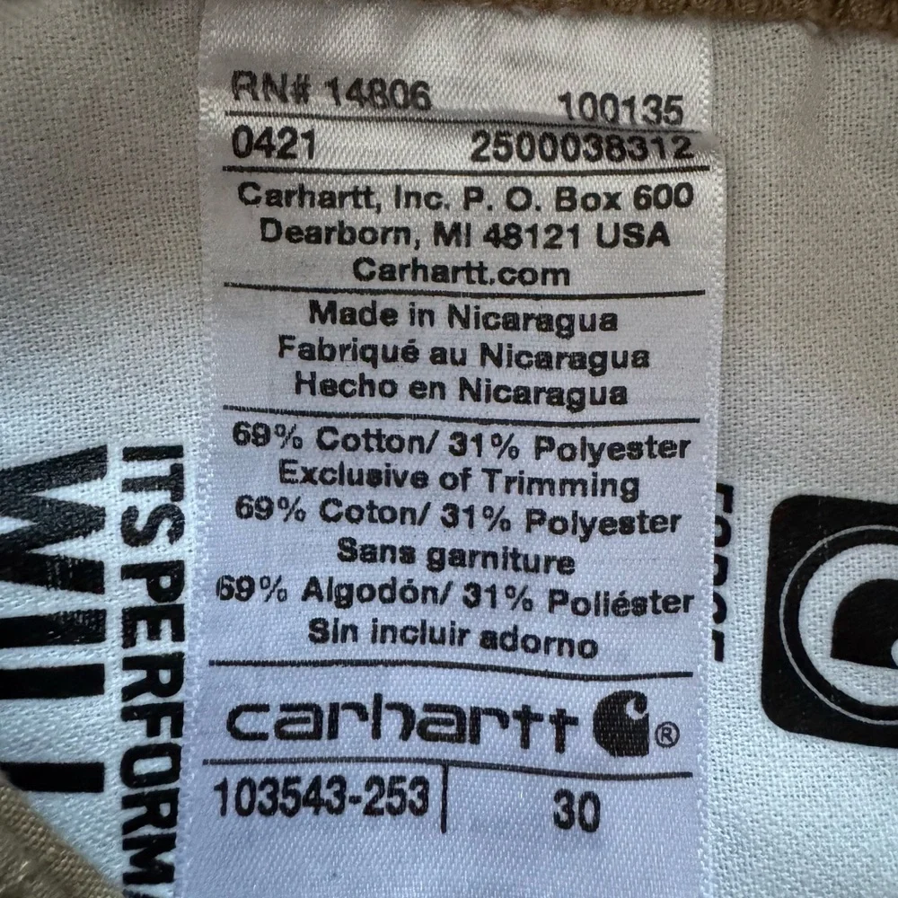 Carhartt NWOT Relaxed Fit Force Broxton Tan - khaki Cargo shorts. Men’s size 30